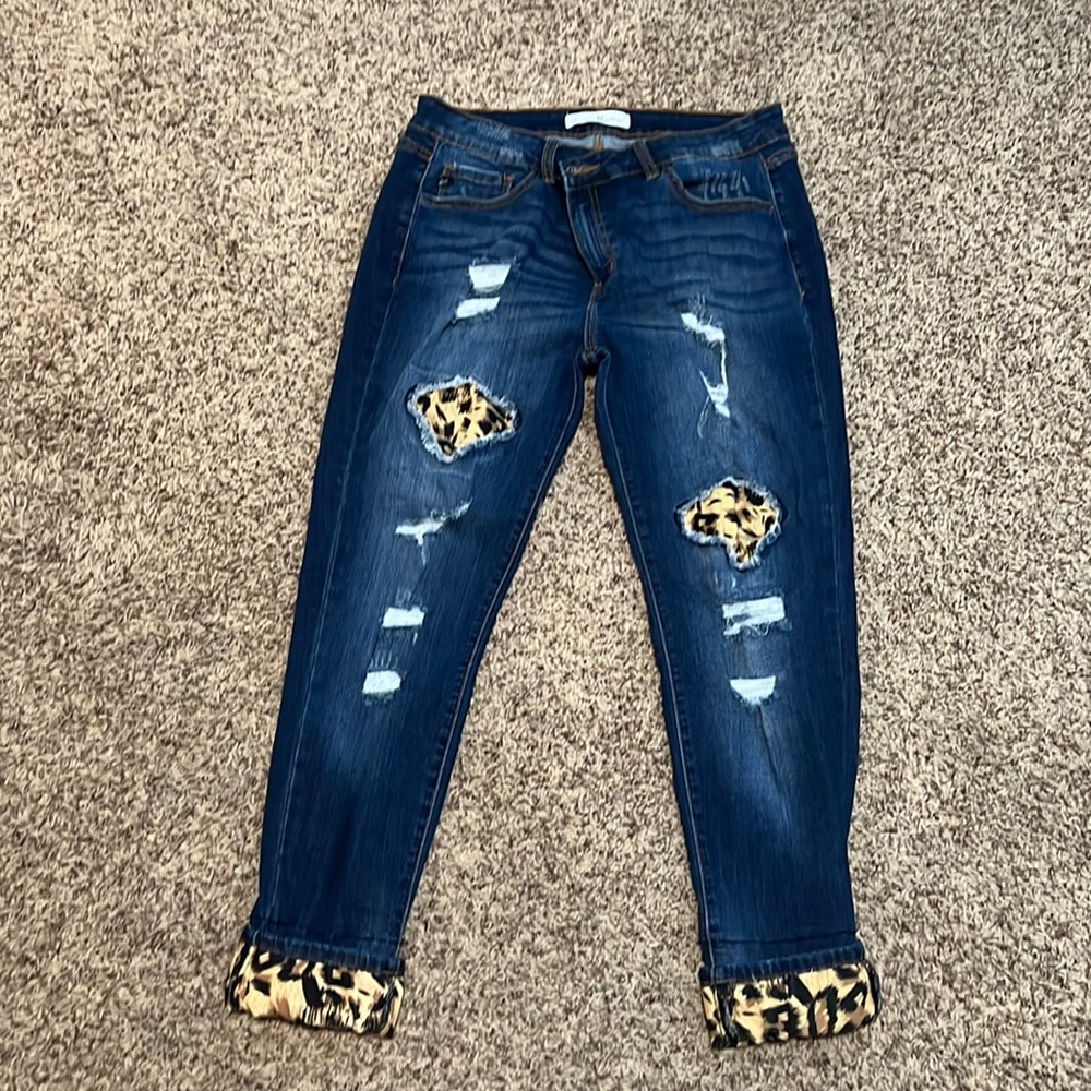 Kancan Mid Rise Leopard Patch Skinny jean